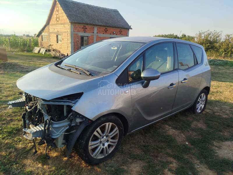 Delovi za Opel Meriva B 1.7 2011. god.