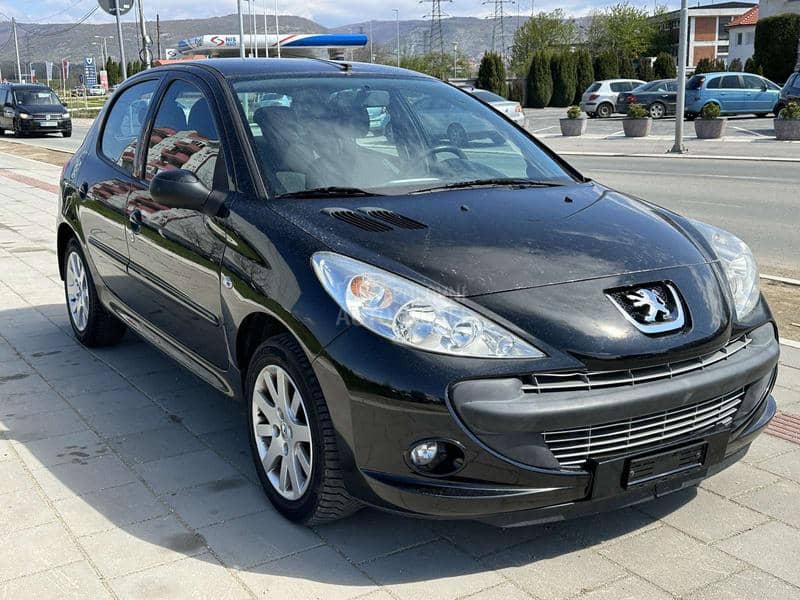 Peugeot 206 plus 1.4 CH