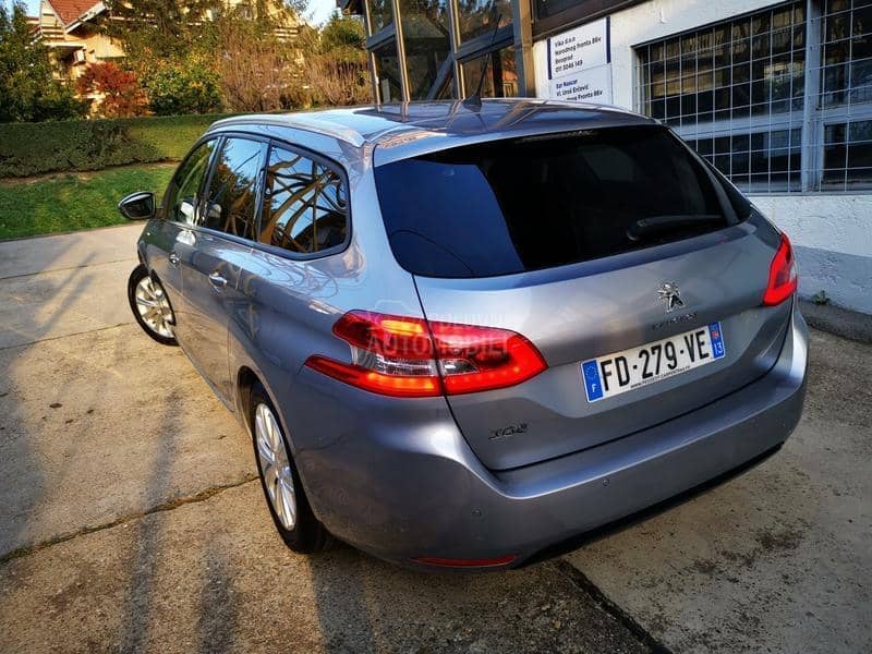 Peugeot 308 1.5BlueHdi Style
