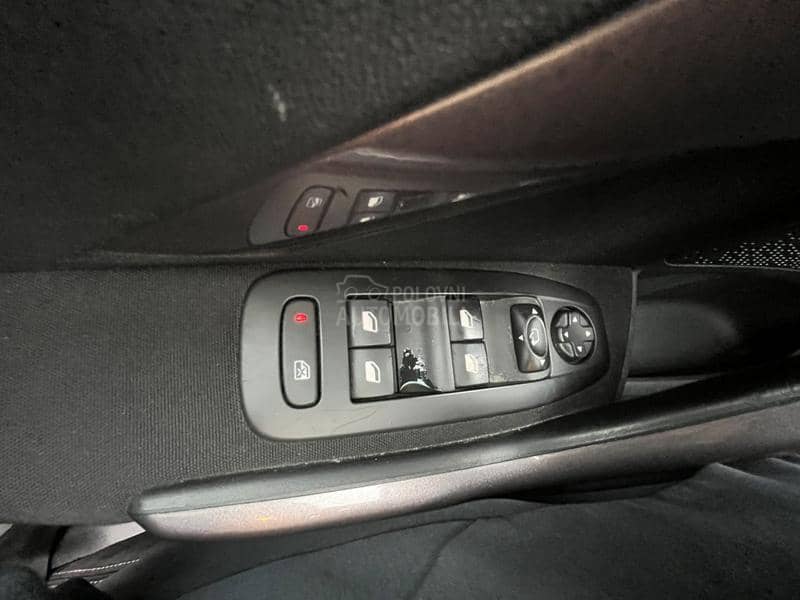 Peugeot 2008 1,2THP