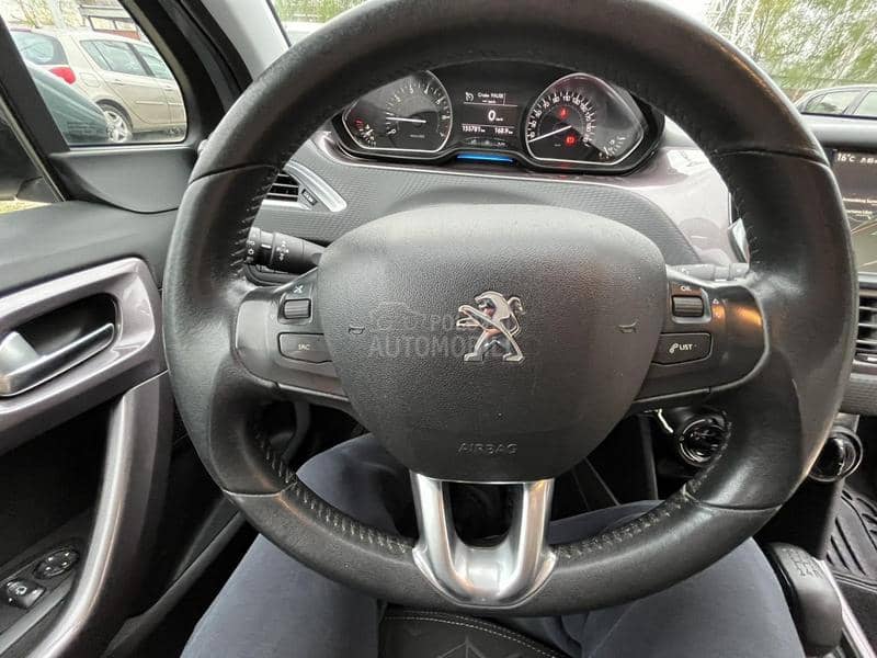 Peugeot 2008 1,2THP