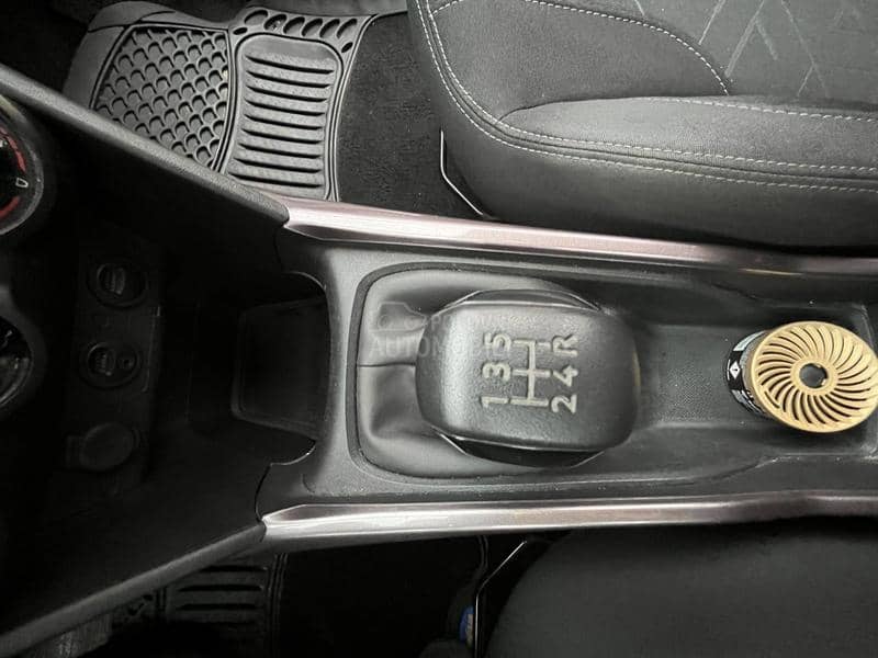 Peugeot 2008 1,2THP