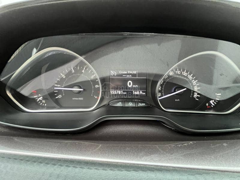 Peugeot 2008 1,2THP