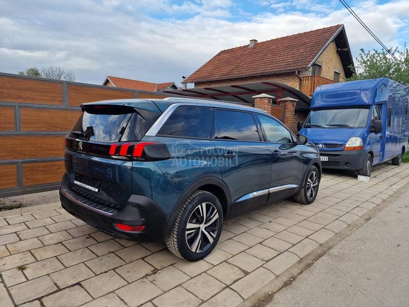 Peugeot 5008 1.5 hdi allure