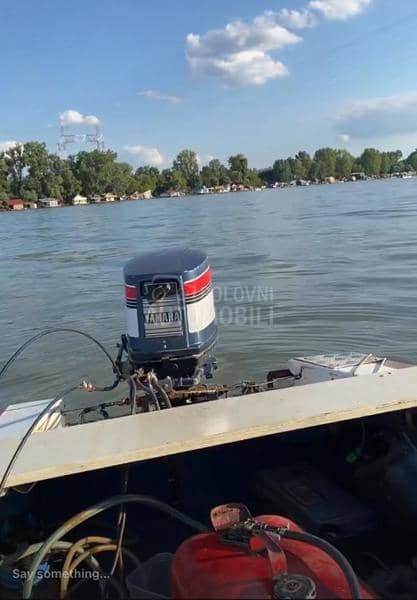 Čamac, prikolica, motor