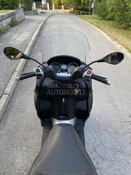 Piaggio mp3 400 lt