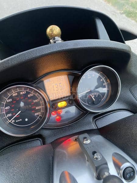 Piaggio mp3 400 LT