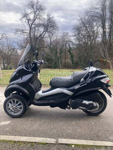 Piaggio mp3 400 LT
