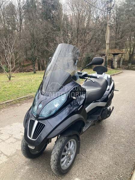 Piaggio mp3 400 LT