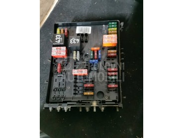 kutija osigurača. 8p za Audi A3