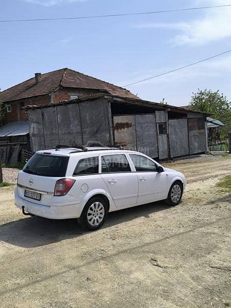 Opel Astra H vlas  reg god dana