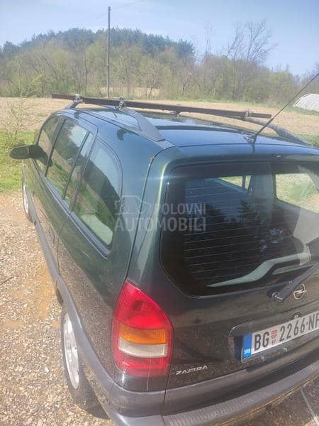 Opel Zafira 2.0 DTI