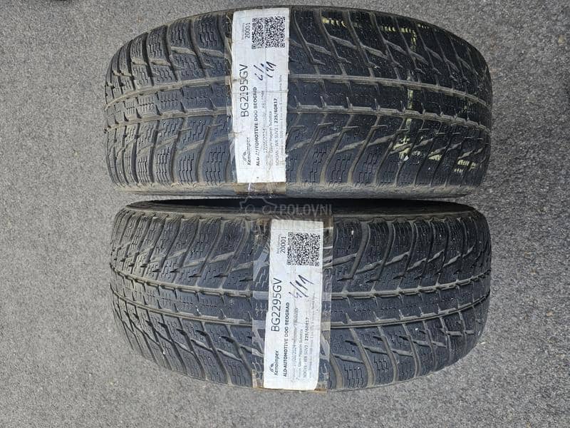 Nokian 225/60 R17 Zimska