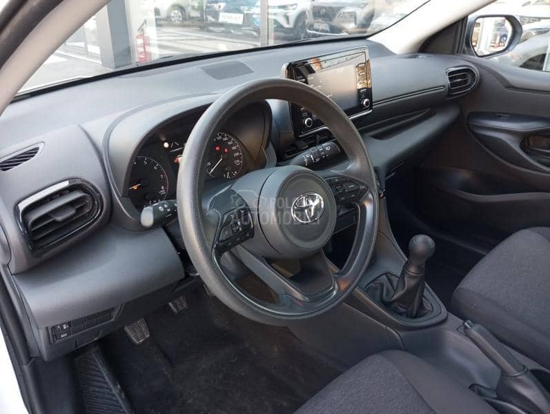 Toyota Yaris 1.0