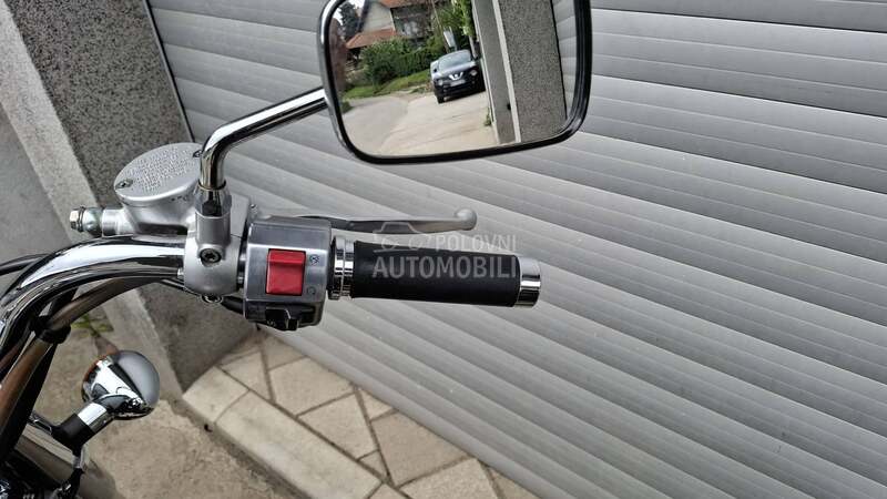 Kawasaki vulcan vn 800 classic