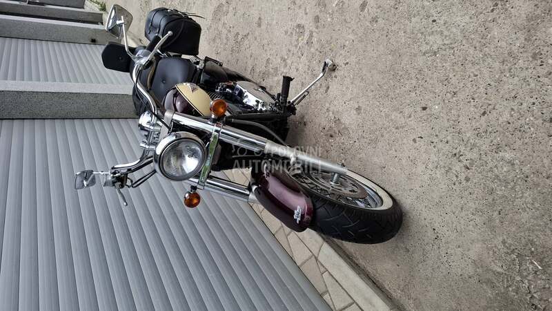 Kawasaki vulcan vn 800 classic