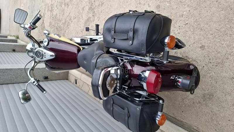 Kawasaki vulcan vn 800 classic