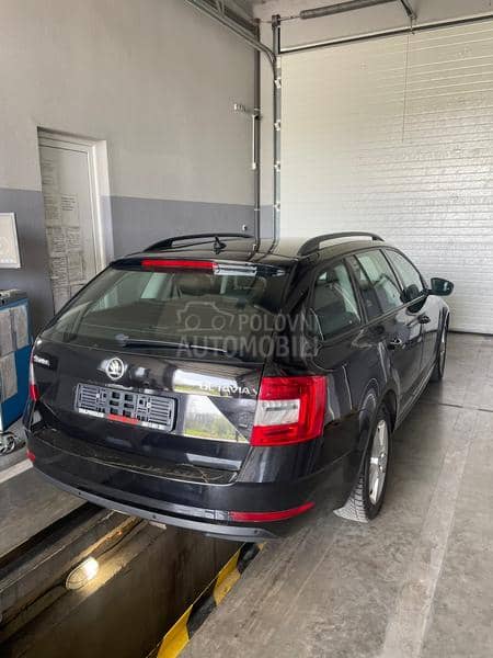 Škoda Octavia G-Tech CH