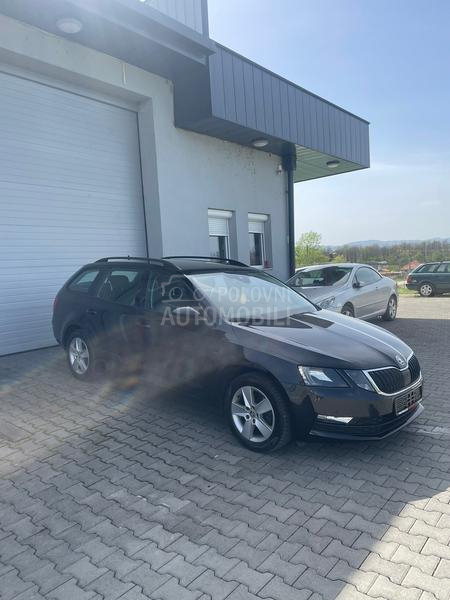 Škoda Octavia G-Tech CH