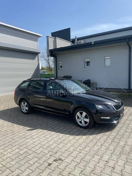 Škoda Octavia G-Tech CH