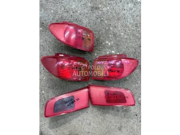 Stop svetlo levo i desno za Mazda 2 od 2003. do 2008. god.