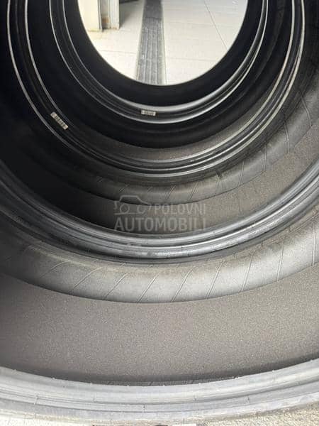 Michelin 235/45 R18 Letnja
