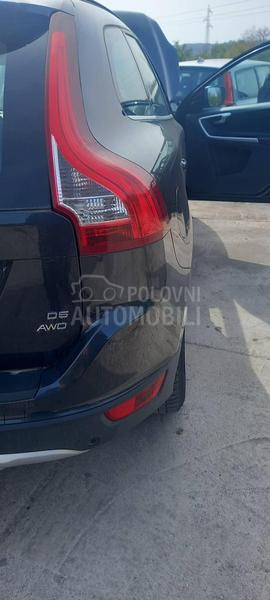 Volvo XC60 2009. god. -  kompletan auto u delovima