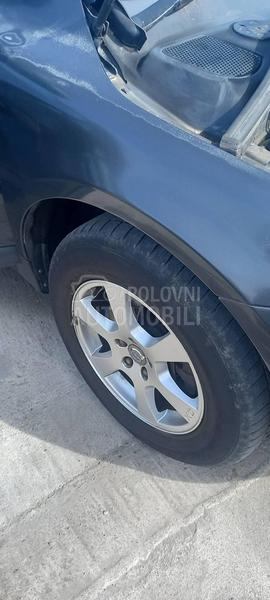 Volvo XC60 2009. god. -  kompletan auto u delovima