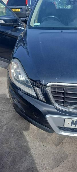 Volvo XC60 2009. god. -  kompletan auto u delovima