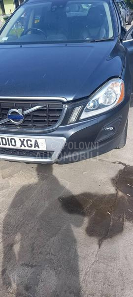 Volvo XC60 2009. god. -  kompletan auto u delovima