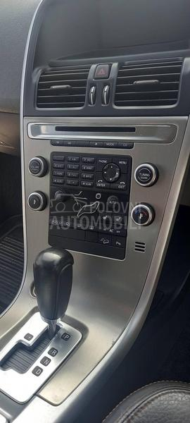 Volvo XC60 2009. god. -  kompletan auto u delovima