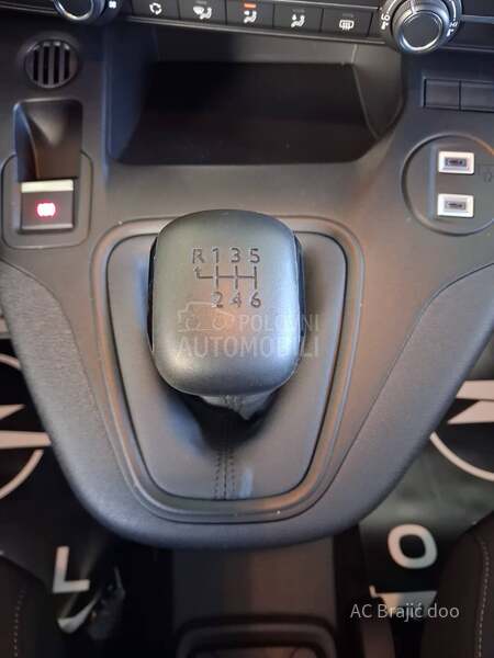 Opel Combo EDITION PLUS N1 1.5 MT6