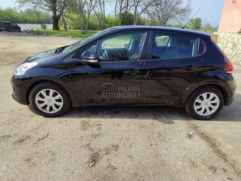 Peugeot 208 1.6 hdi
