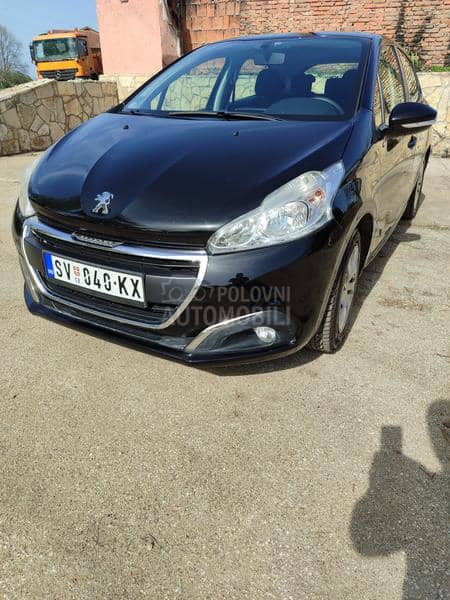 Peugeot 208 1.6 hdi
