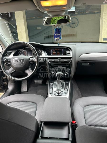 Audi A4 s line