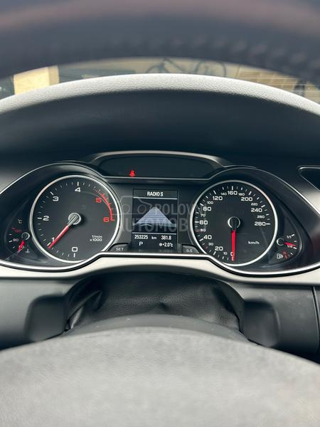 Audi A4 s line