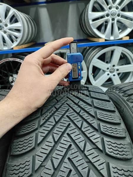Pirelli 205/55 R16 Zimska