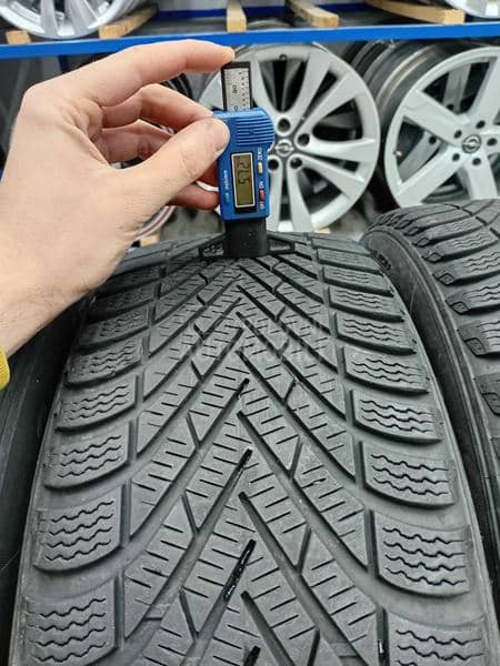 Pirelli 205/55 R16 Zimska