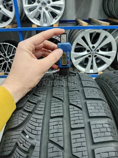Pirelli 205/60 R16 Zimska
