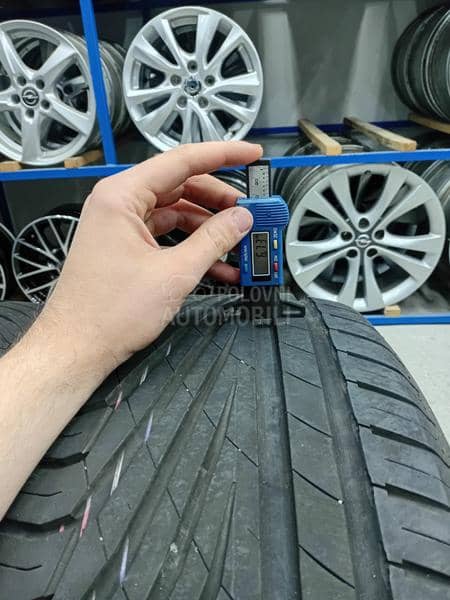 Uniroyal 235/55 R19 Letnja