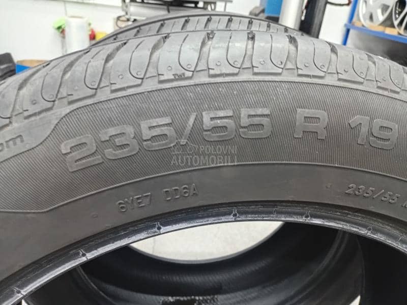 Uniroyal 235/55 R19 Letnja