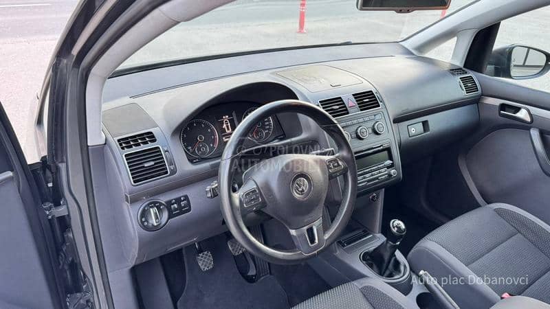 Volkswagen Touran 1.4 TGI ben/metan