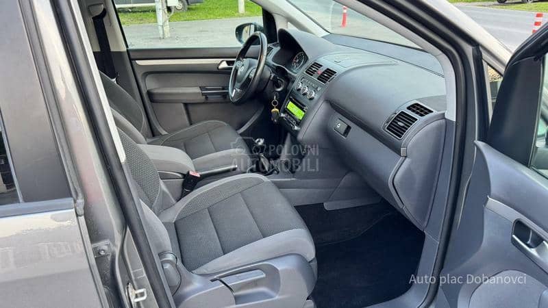 Volkswagen Touran 1.4 TGI ben/metan