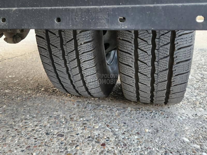 Volkswagen Crafter RAMPA 5t NOVO