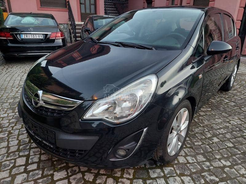 Opel Corsa D 1.3 cdti na.vi 2012