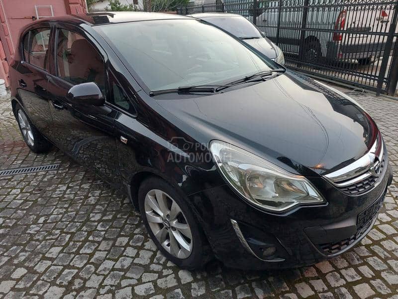 Opel Corsa D 1.3 cdti na.vi 2012