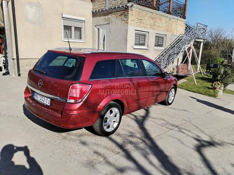 Opel Astra H 
