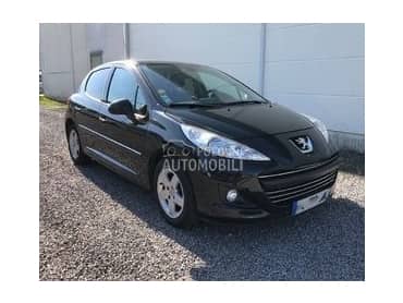 Peugeot 207 1.4b -  kompletan auto u delovima