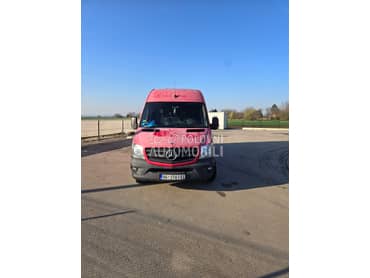 Mercedes Benz Sprinter 