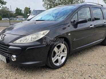 Peugeot 307 1.6hdi -  kompletan auto u delovima